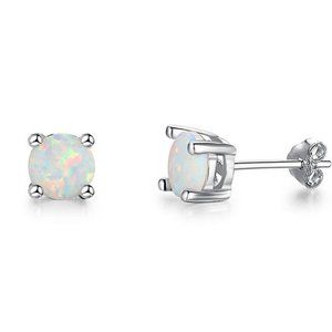Brand New 925 Sterling Silver Earring E006